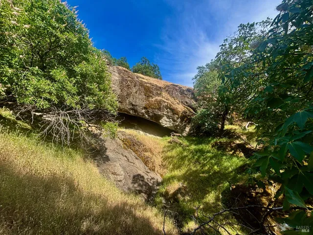$2,950,000 | 2371 McNab Ranch Road, Ukiah, CA 95482