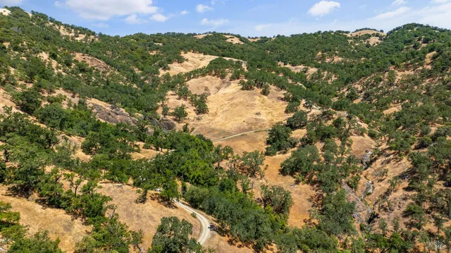 $2,950,000 | 2371 McNab Ranch Road, Ukiah, CA 95482