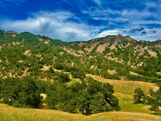 $2,950,000 | 2371 McNab Ranch Road, Ukiah, CA 95482