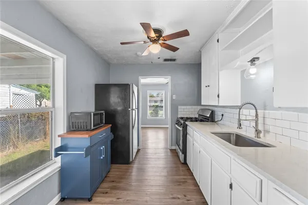 $1,475 | 4645 Cheryl Drive, Corpus Christi, TX 78415