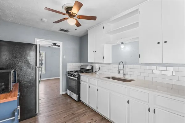 $1,475 | 4645 Cheryl Drive, Corpus Christi, TX 78415