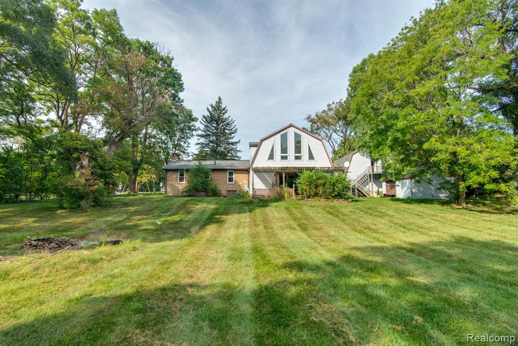 1515 West Frances Road Mount Morris, MI 48458 - Photo 3 of 35 Gallery Image 3