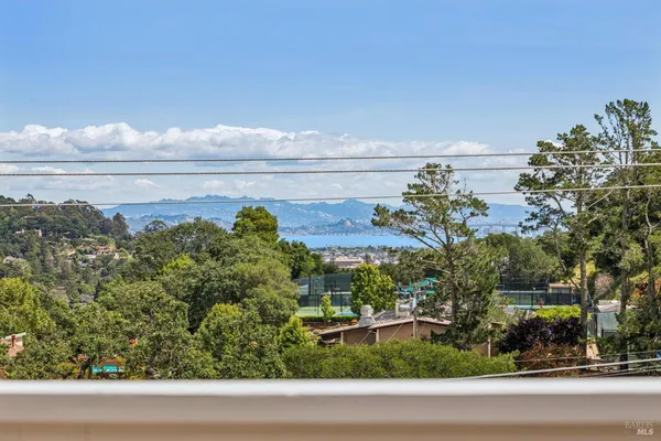 $1,695,000 | 17 Longwood Drive, San Rafael, CA 94901