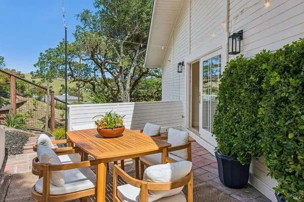 $1,695,000 | 17 Longwood Drive, San Rafael, CA 94901