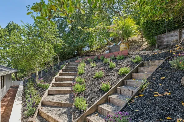 $1,695,000 | 17 Longwood Drive, San Rafael, CA 94901