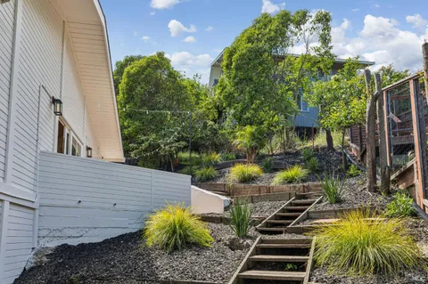 $1,695,000 | 17 Longwood Drive, San Rafael, CA 94901