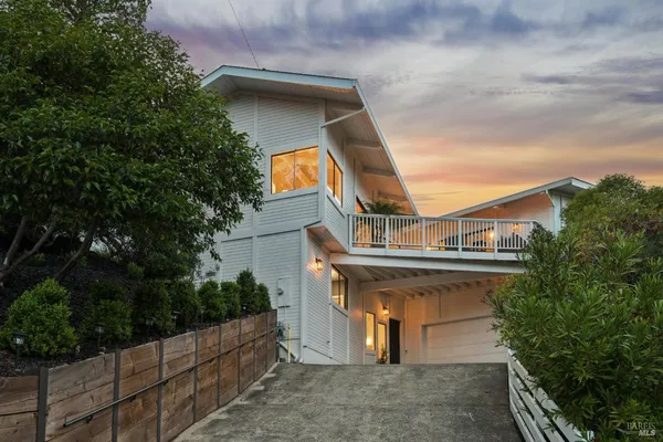 $1,695,000 | 17 Longwood Drive, San Rafael, CA 94901