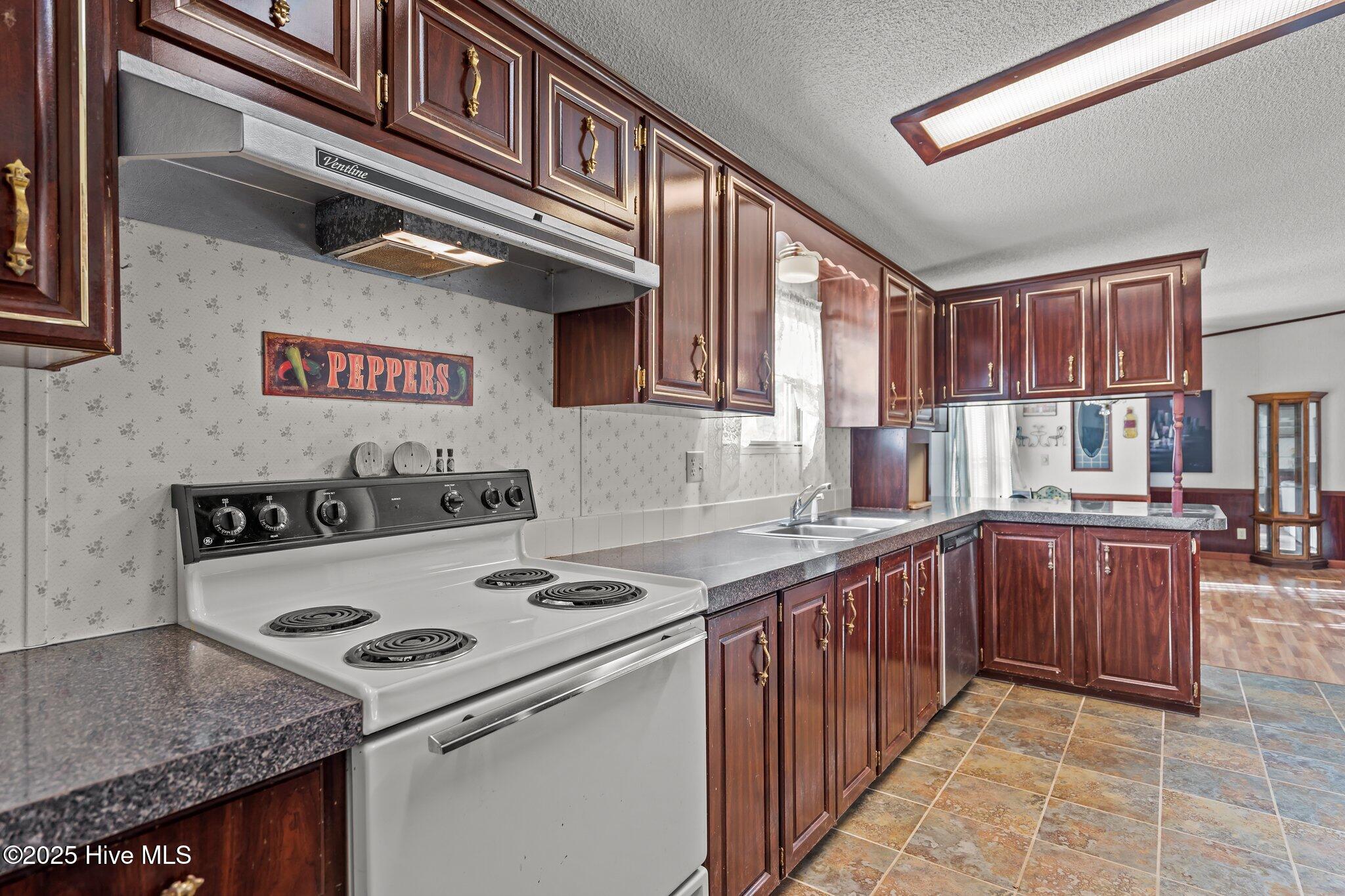 95 Remington Road Rocky Point, NC 28457 - Photo 16 of 49 22-web-or-mls-DSC01651