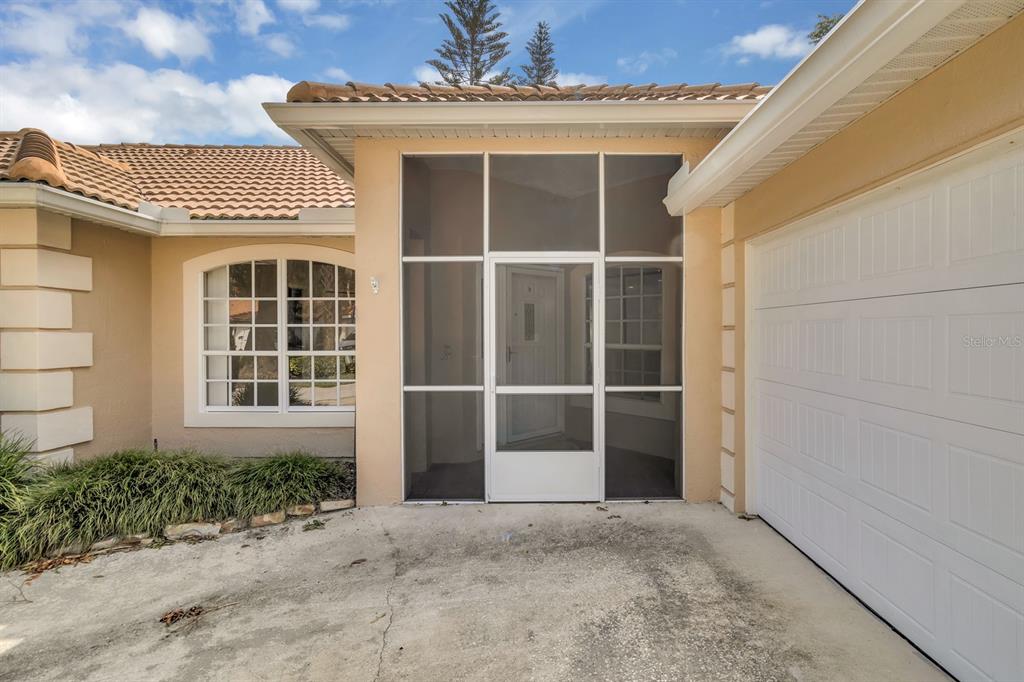 625 Nighthawk Circle Winter Springs, FL 32708 - Photo 3 of 36 front view of a brick house with a large window