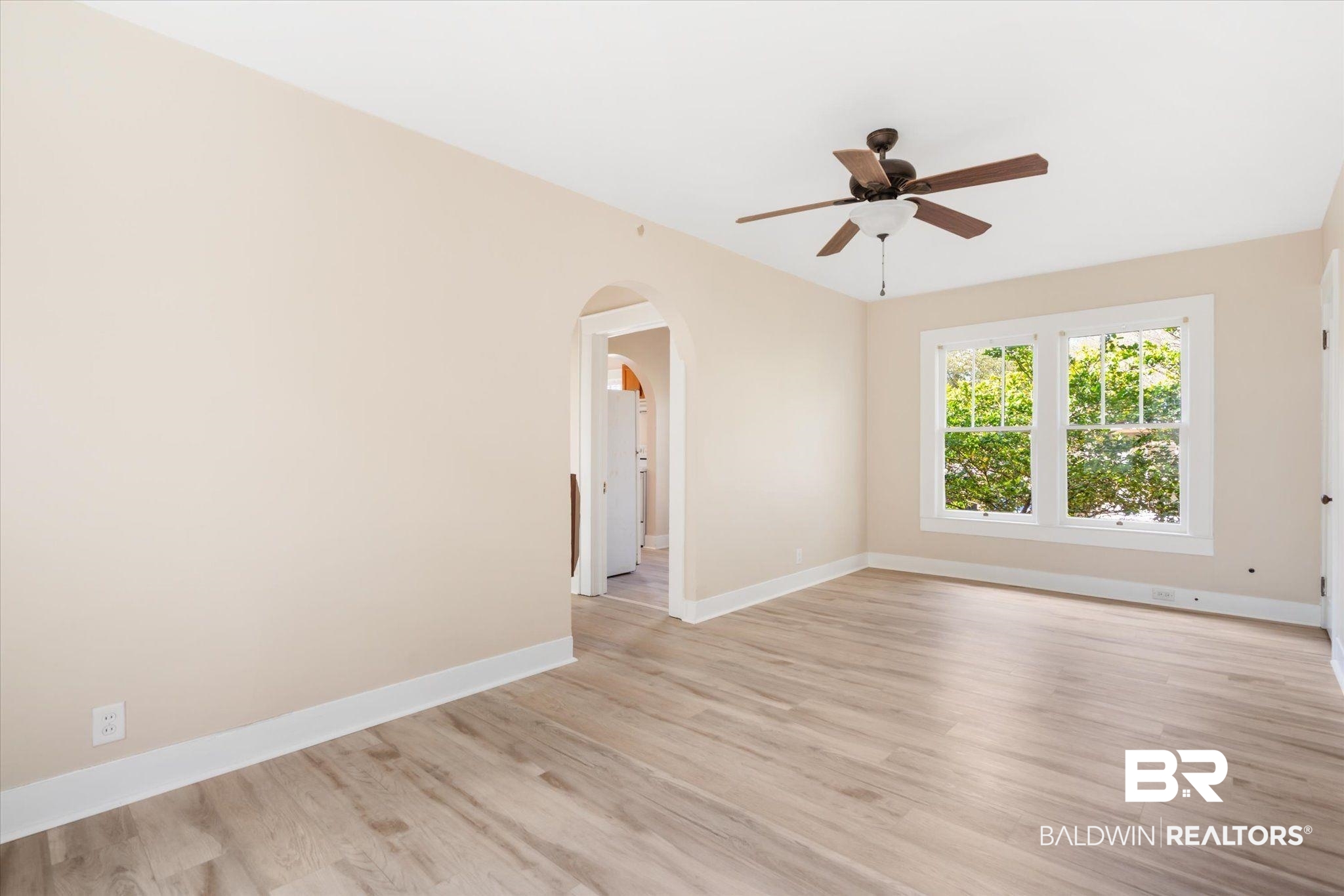 61 South Ann Street Mobile, AL 36604 - Photo 22 of 32 Carriage House - Second Floor 2 BD / 1 BA