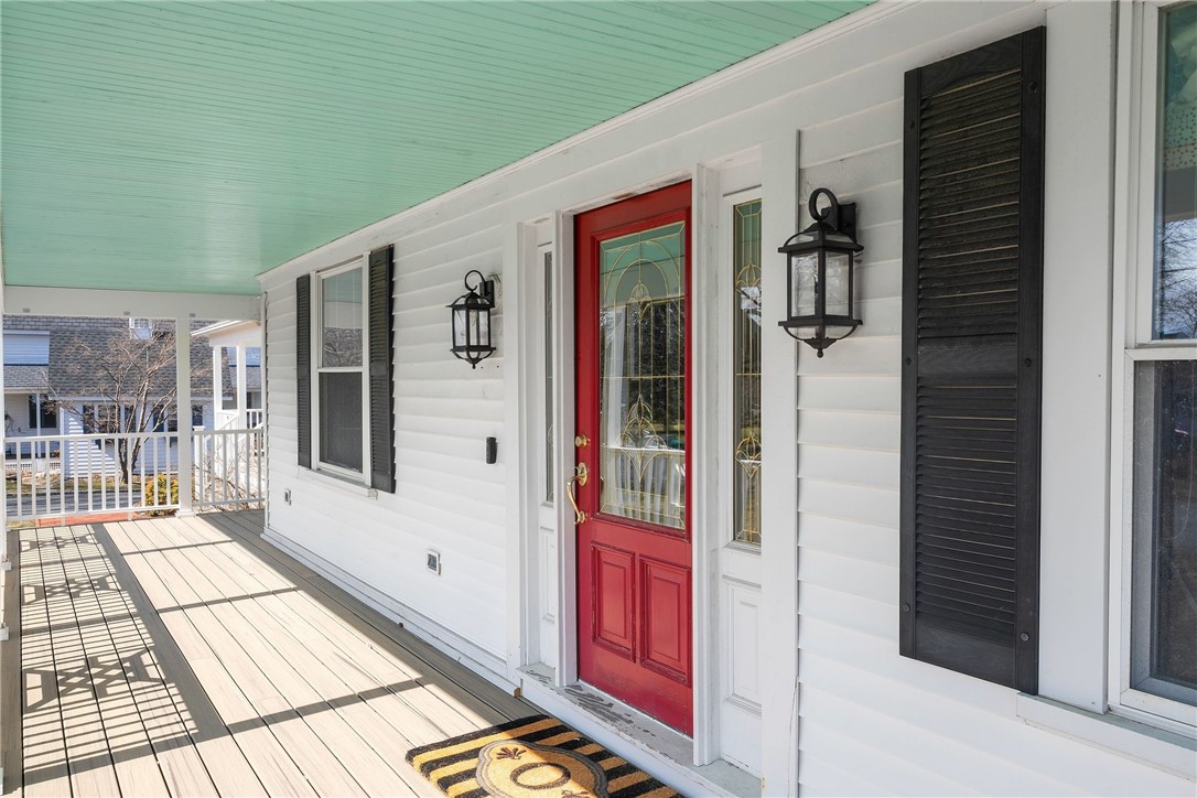 1090 Buttonwoods Avenue Warwick, RI 02886 - Photo 3 of 50