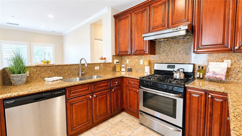 7353 West Ellena, Unit 87 Rancho Cucamonga, CA 91730 - Photo 11 of 33