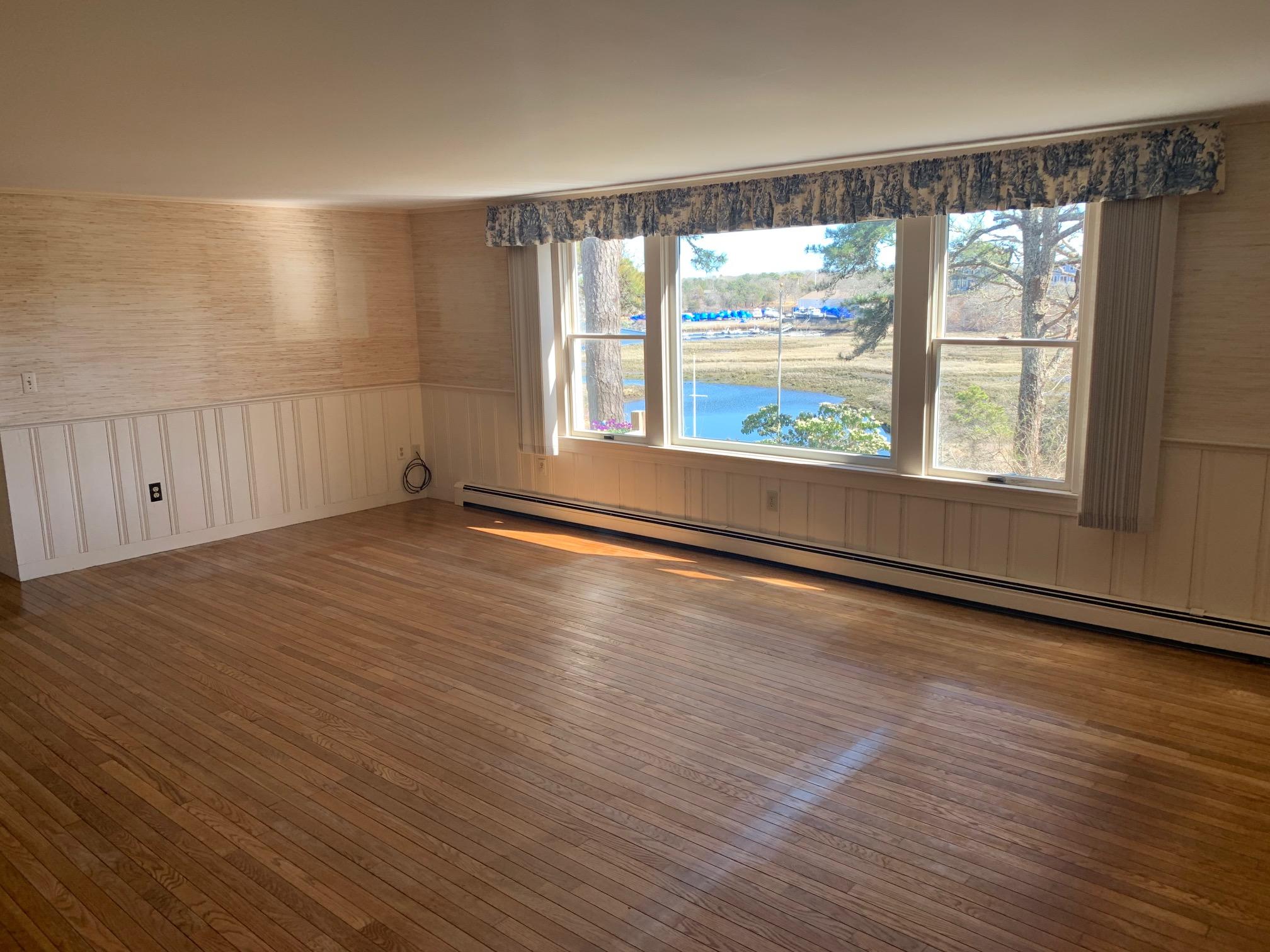 86 Meadowview Road Chatham, MA 02633 - Photo 4 of 11 IMG_1992