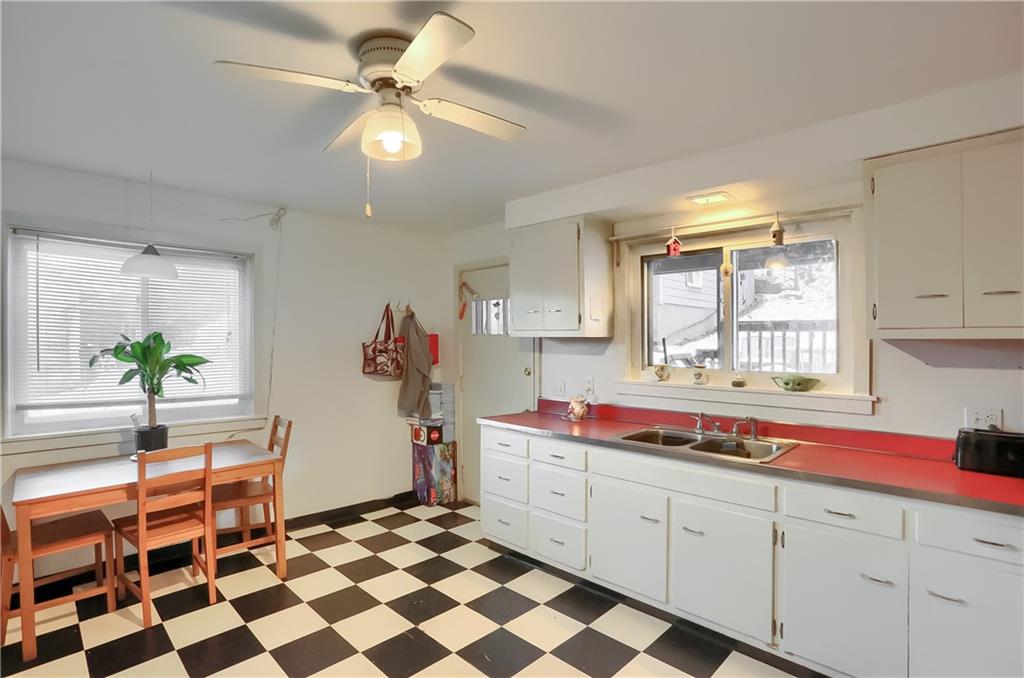 17 Spring Street Pittsburgh, PA 15223 - Photo 11 of 20 Gallery Image 11