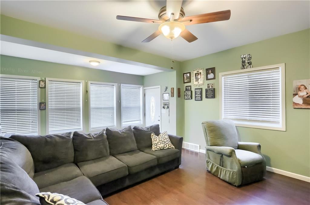 17 Spring Street Pittsburgh, PA 15223 - Photo 4 of 20 Gallery Image 4
