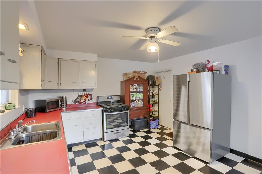 17 Spring Street Pittsburgh, PA 15223 - Photo 9 of 20 Gallery Image 9