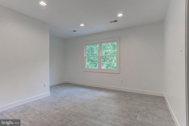 $1,400,000 | 6857 St Albans Road, McLean, VA 22101