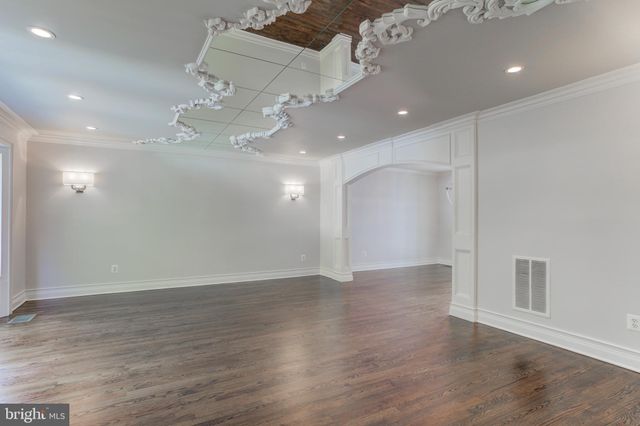 $1,400,000 | 6857 St Albans Road, McLean, VA 22101