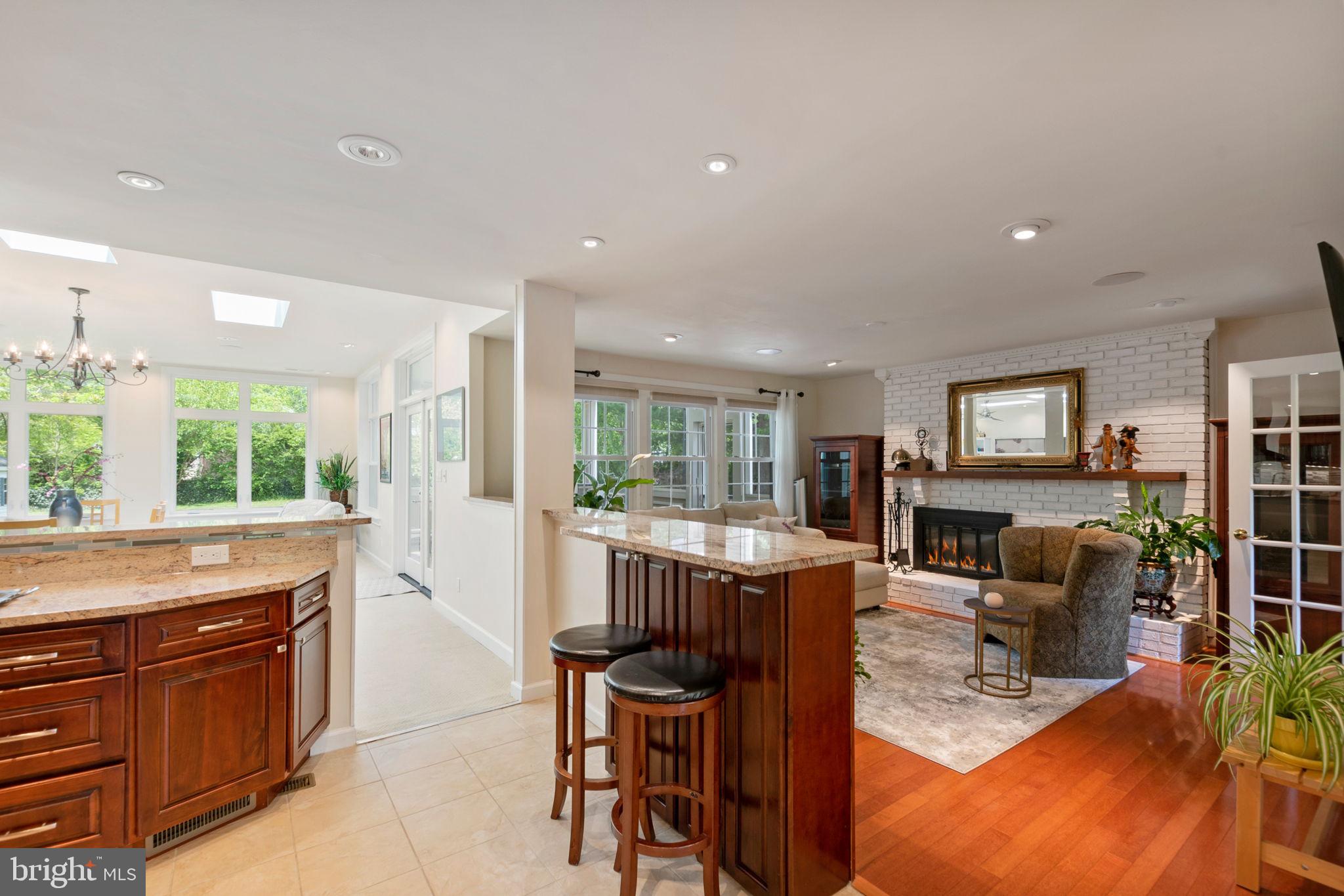 13157 Morning Spring Lane Fairfax, VA 22033 - Photo 17 of 52