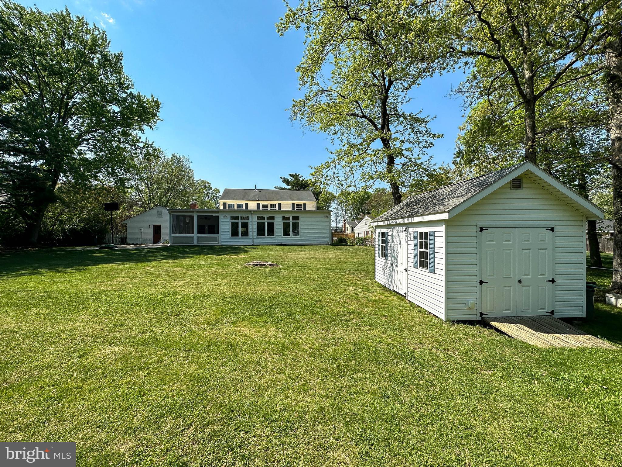 13157 Morning Spring Lane Fairfax, VA 22033 - Photo 3 of 52