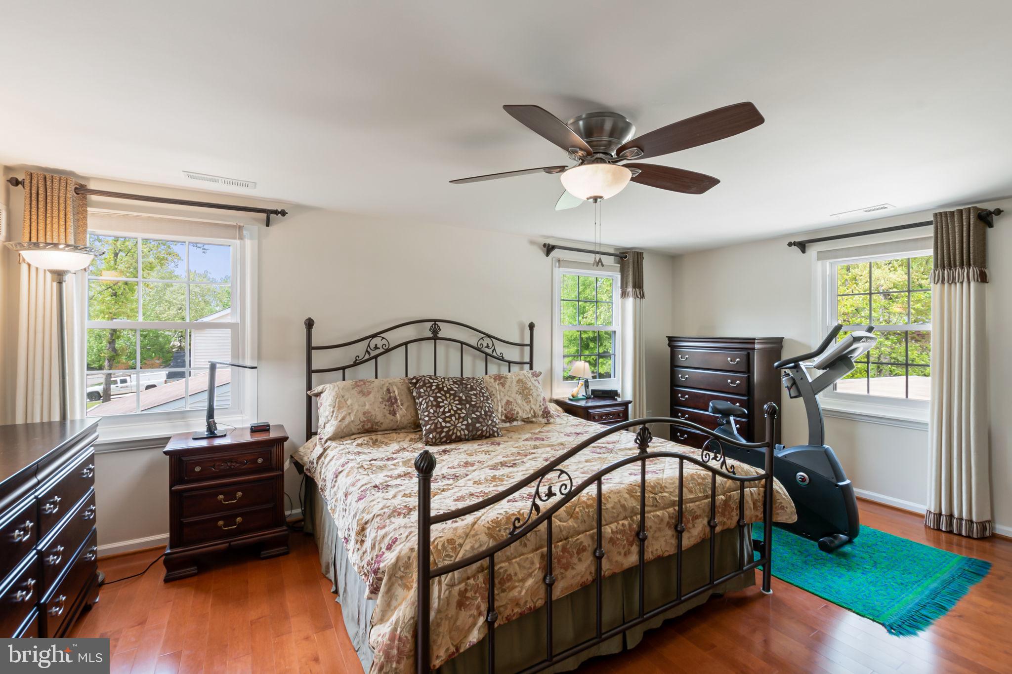 13157 Morning Spring Lane Fairfax, VA 22033 - Photo 32 of 52