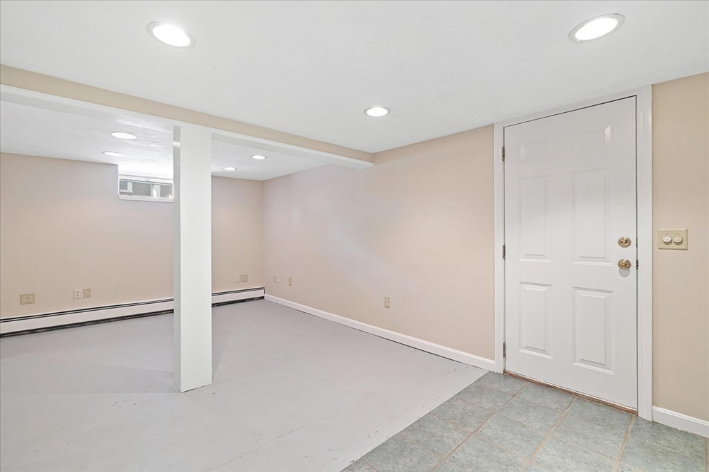 56 Idalla Road Worcester, MA 01606 - Photo 27 of 38 Gallery Image 27