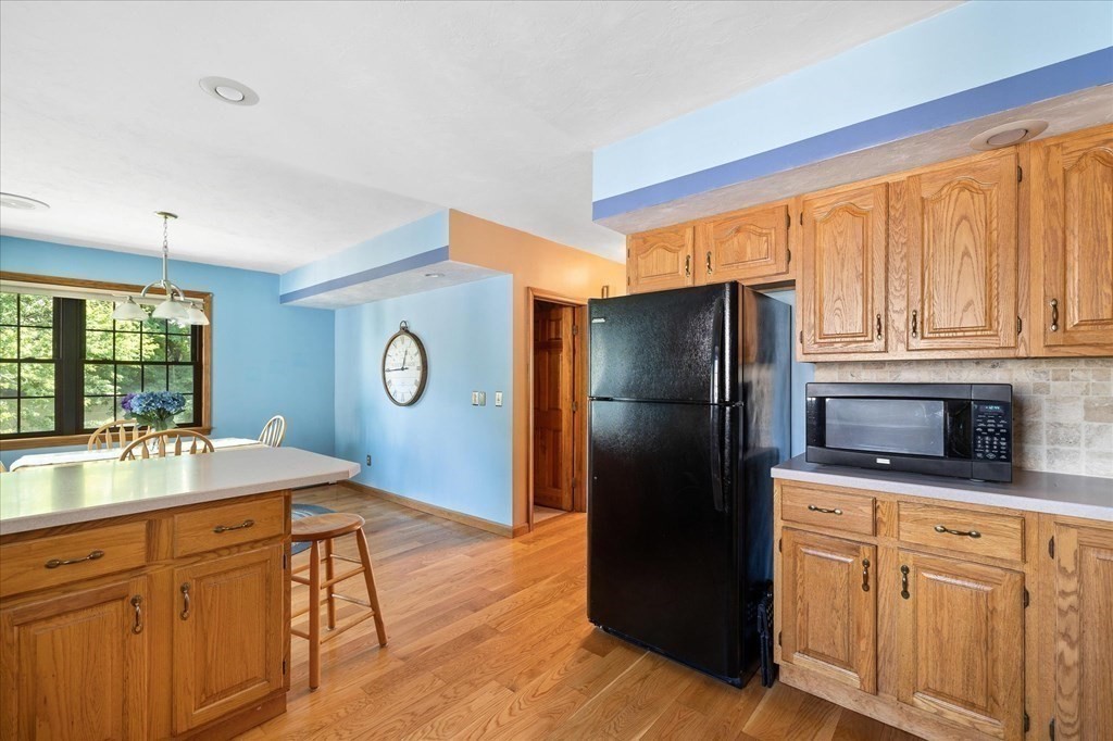 56 Idalla Road Worcester, MA 01606 - Photo 8 of 38 Gallery Image 8