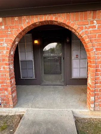 $1,925 | 3400 Coachman Drive, Baytown, TX 77521