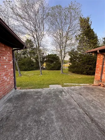 $1,925 | 3400 Coachman Drive, Baytown, TX 77521