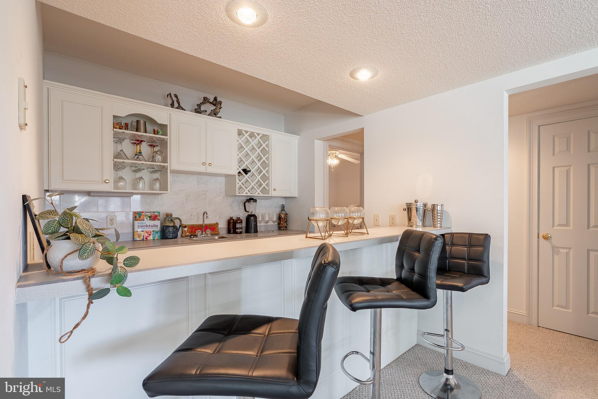 3741 Davis Road Penn Laird, VA 22846 - Photo 36 of 93 Bar Counter