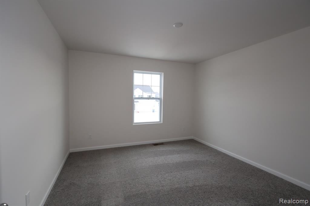 54757 Mockingbird Chesterfield, MI 48047 - Photo 21 of 26