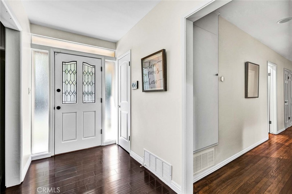 5411 Cadbury Road Whittier, CA 90601 - Photo 26 of 50 Formal entry inside home