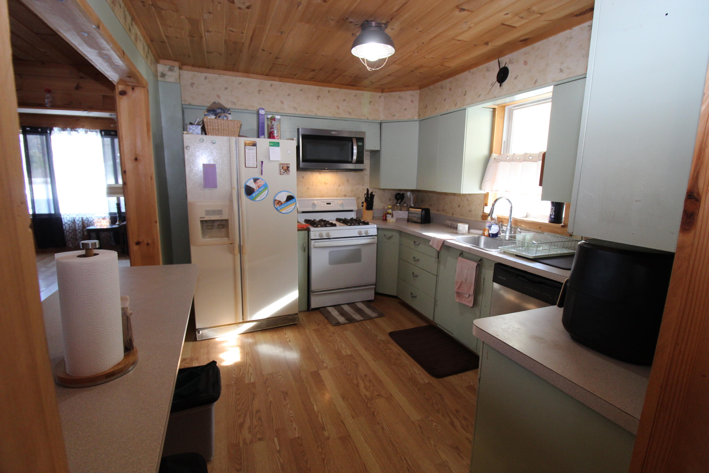 8105 North Harrison Road Roscommon, MI 48653 - Photo 10 of 51 Gallery Image 10