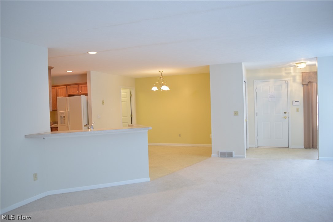 8330 West Ridgewood Drive, Unit 2A Cleveland, OH 44129 - Photo 8 of 25