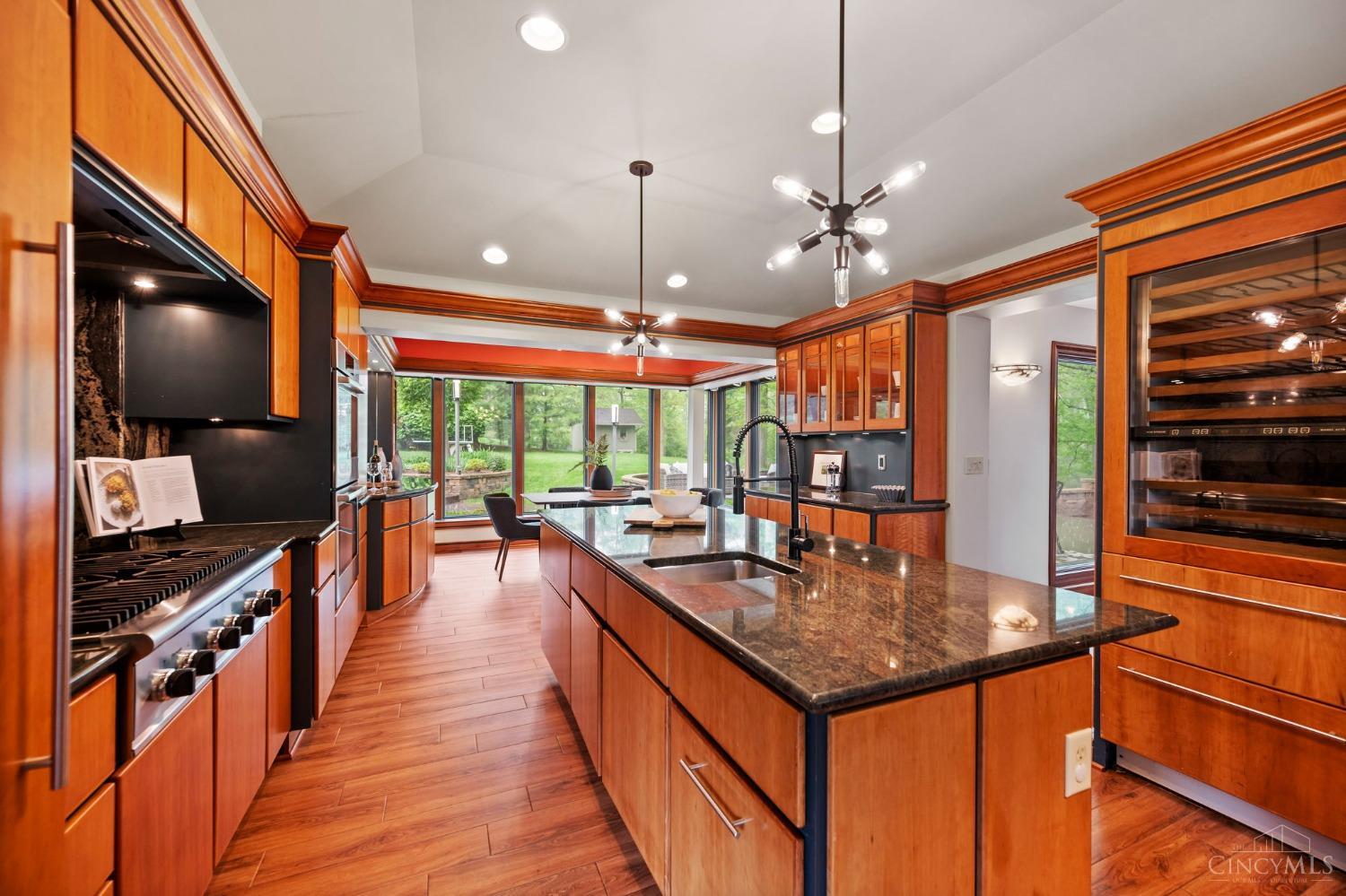 6196 Werk Road Cincinnati, OH 45248 - Photo 18 of 49