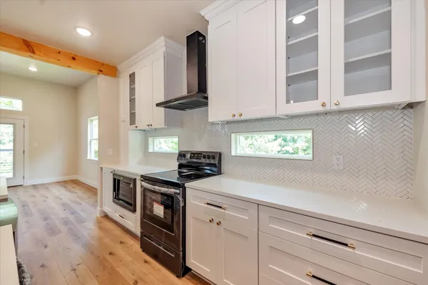$2,500 | 153 Bending Oaks Lane, Livingston, TX 77351