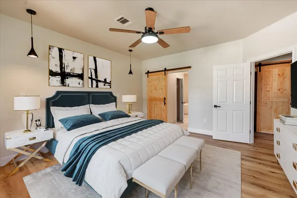 $2,500 | 153 Bending Oaks Lane, Livingston, TX 77351