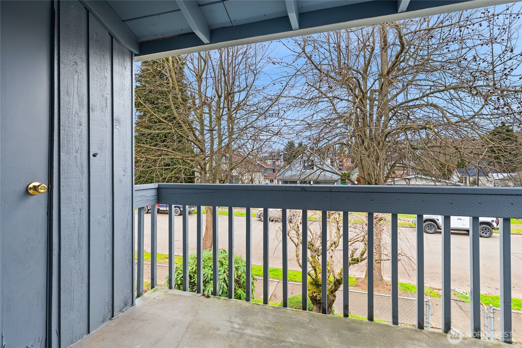 441-445 Smithers Avenue South Renton, WA 98057 - Photo 14 of 16 a view of a porch