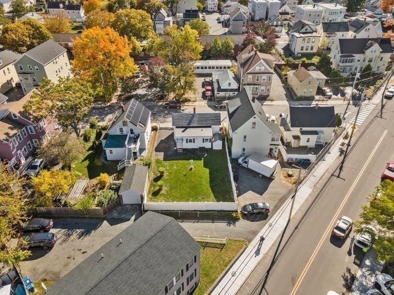 41 Durham Street Lawrence, MA 01843 - Photo 4 of 28