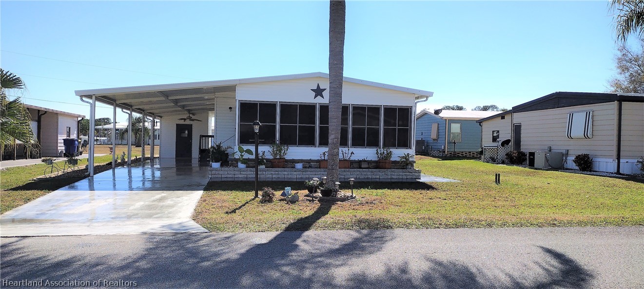 1517 Caribbean Road Sebring, FL 33870 - Photo 1 of 19 Gallery Image 1