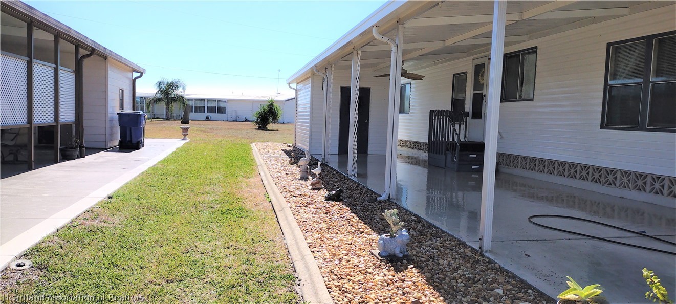 1517 Caribbean Road Sebring, FL 33870 - Photo 4 of 19 Gallery Image 4