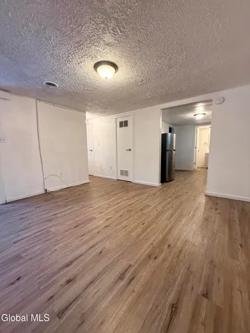 $1,145 | 1126 Broadway, Unit 1, Rensselaer, NY 12144