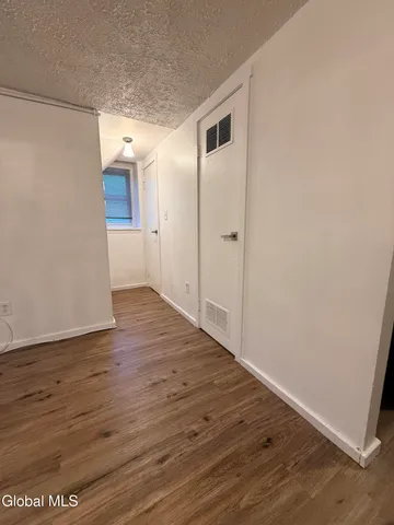 $1,145 | 1126 Broadway, Unit 1, Rensselaer, NY 12144