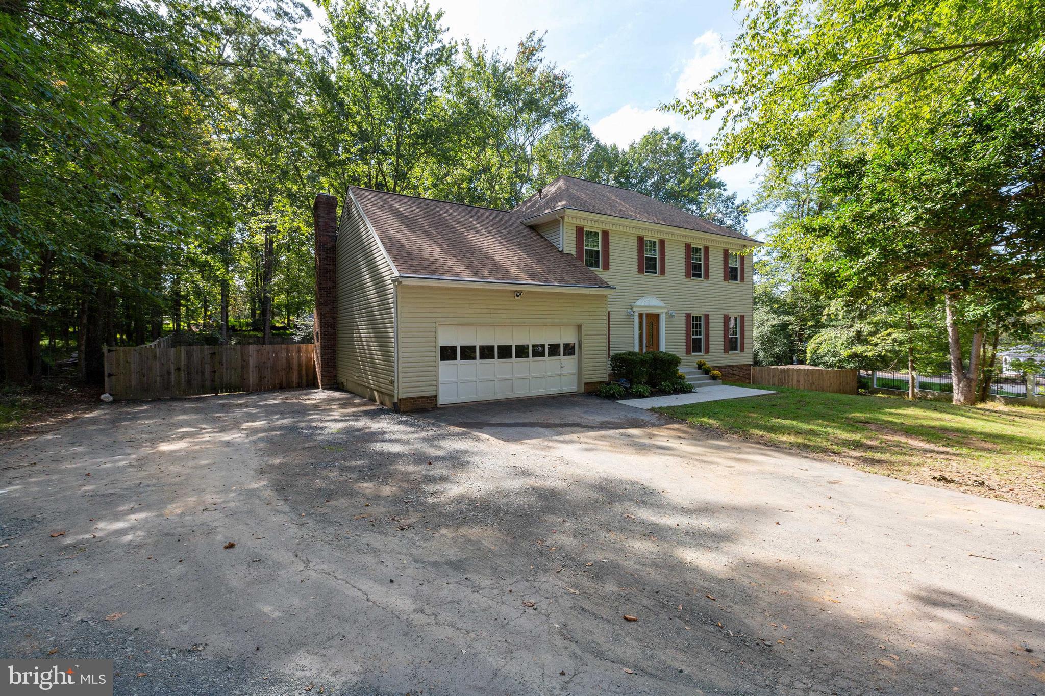 7233 Hikmat Road Manassas, VA 20111 - Photo 4 of 50 Gallery Image 4