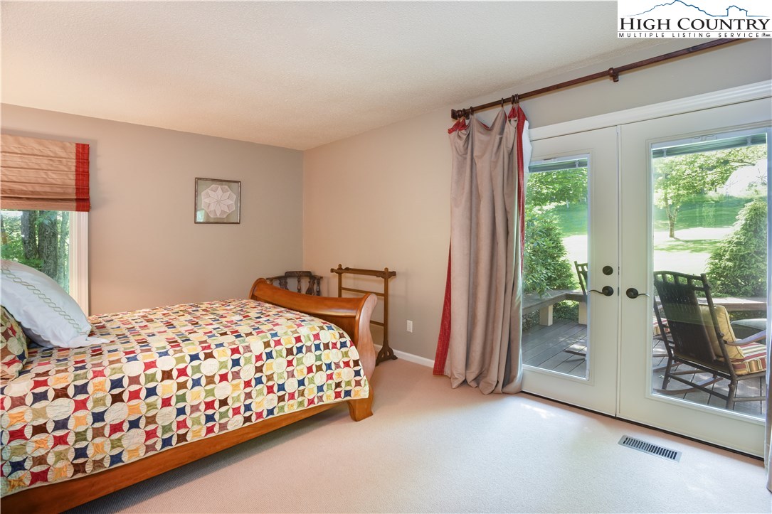 404 Ridge Drive Linville, NC 28646 - Photo 10 of 11 Gallery Image 10
