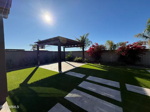 $2,700 | 37082 North Rhinelander Drive, San Tan Valley, AZ 85140