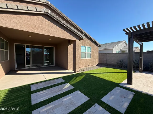 $2,700 | 37082 North Rhinelander Drive, San Tan Valley, AZ 85140