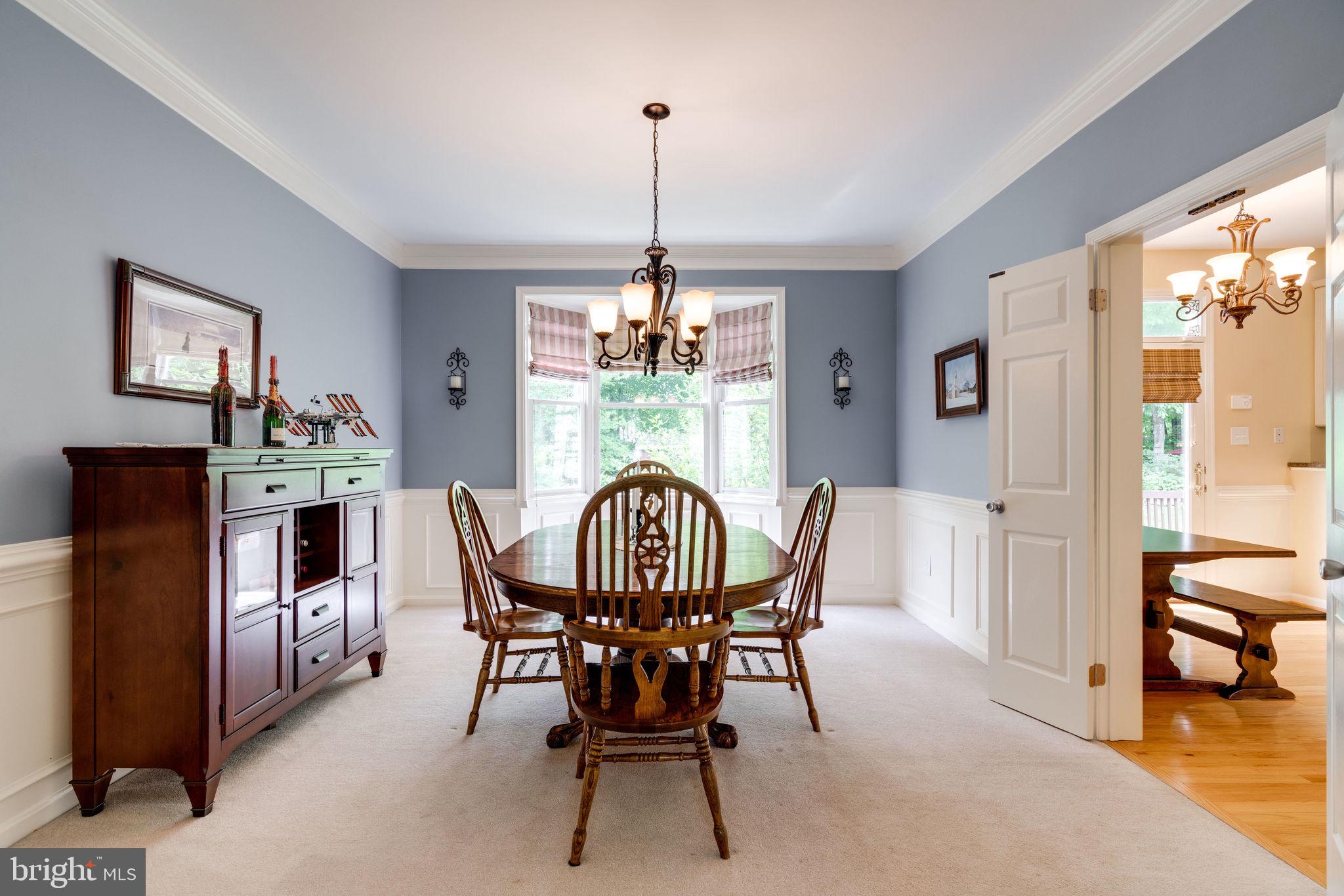 8959 Sycamore Ridge Road Fairfax Station, VA 22039 - Photo 14 of 63 Dining Room! Crown molding and wainscoting!