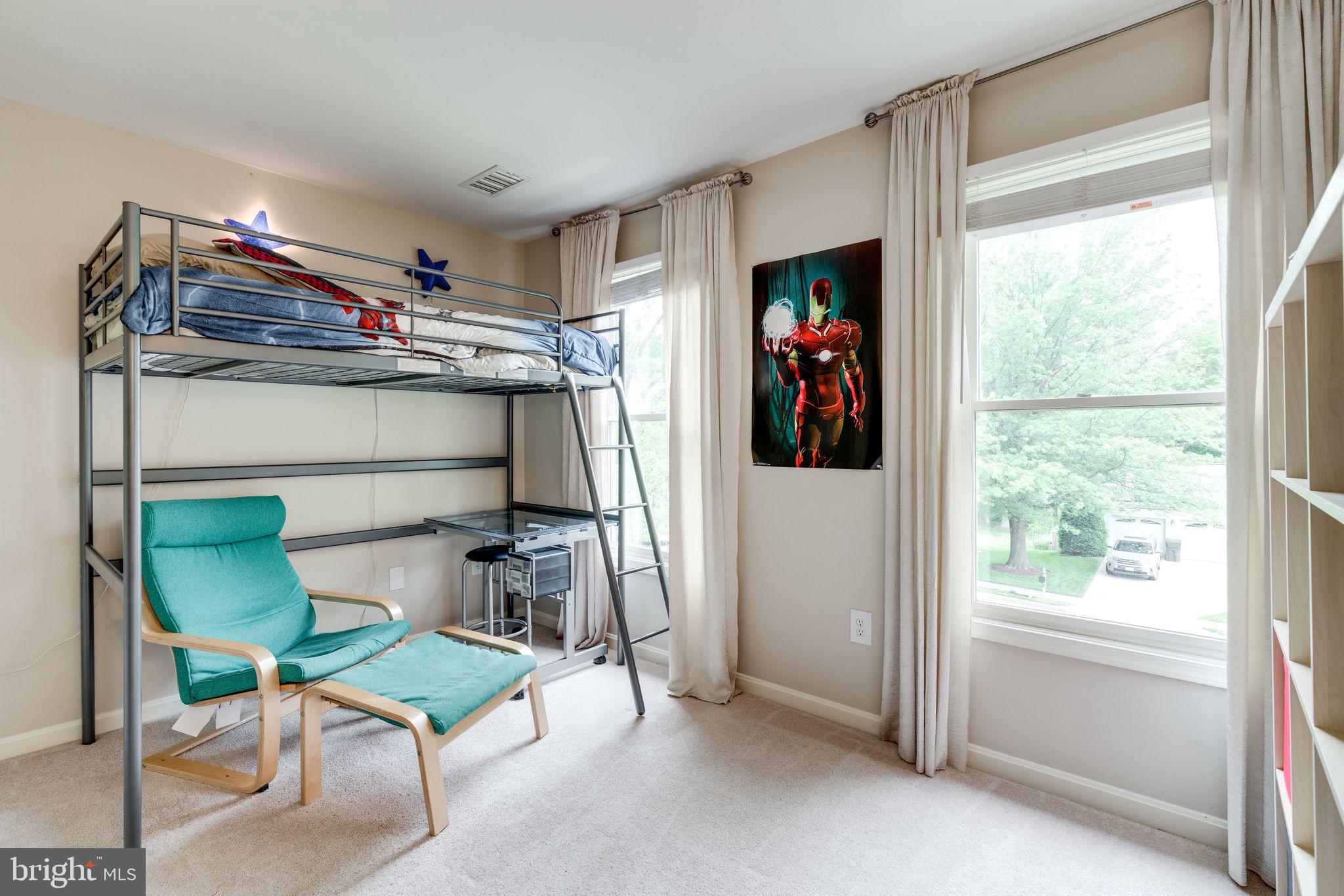 8959 Sycamore Ridge Road Fairfax Station, VA 22039 - Photo 39 of 63 Third bedroom! Wonderful space and sunlight!