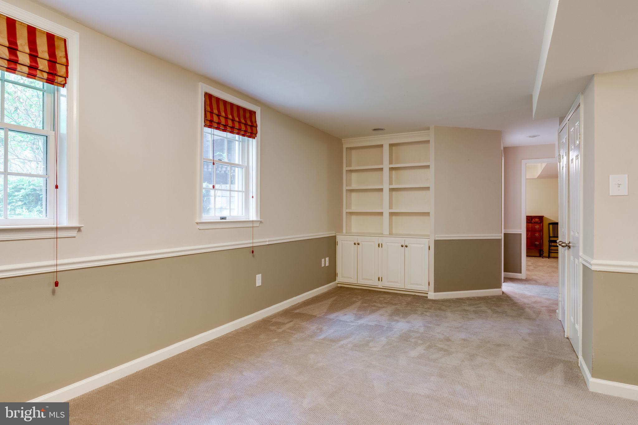 8959 Sycamore Ridge Road Fairfax Station, VA 22039 - Photo 49 of 63 Hobby area? You decide!